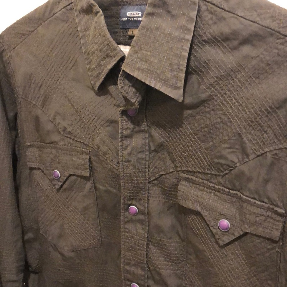G-Star purple snap forest green textured shirt.